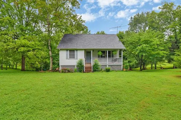 676 Sunny Point Road, Baxter, TN 38544