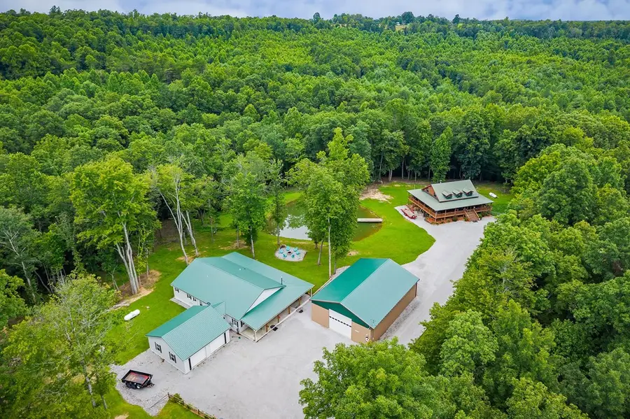 137 Allens Way, Crossville, TN 38572 - Image #2