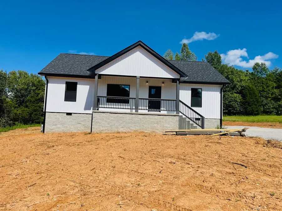 66 Hidden River Ave, Sparta, TN 38583 - Image #3