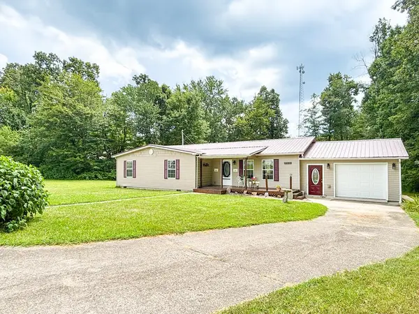 2059 Martha Washington Rd, Clarkrange, TN 38553