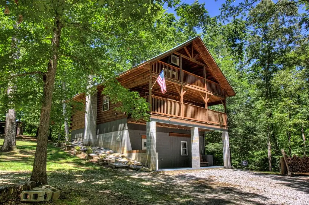 2240 Smith Mountain Rd, Rockwood, TN 37854 - Image #1