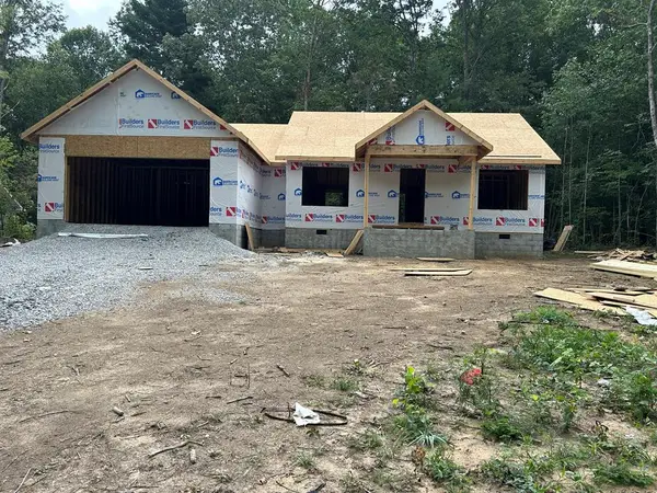 2075 Allardt Tinch Road, Jamestown, TN 38556