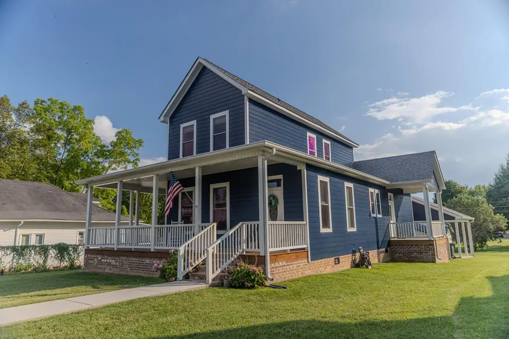 303 West Cleveland Avenue, Monterey, TN 38574 - Image #1