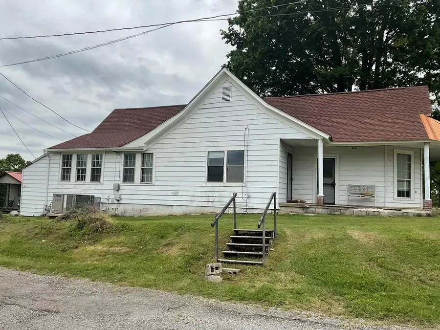 100 College St, Spencer, TN 38585 - Image #2