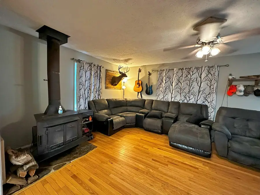 171 Brushwood Dr, Sparta, TN 38583 - Image #2