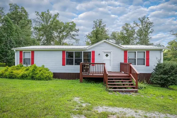 441 Daymon Cir, CROSSVILLE, TN 38572