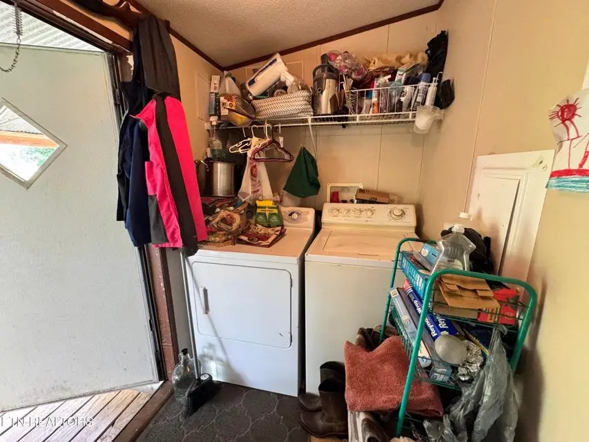 1820 Parker Rd, Pall Mall, TN 38577-4042 - Image #3