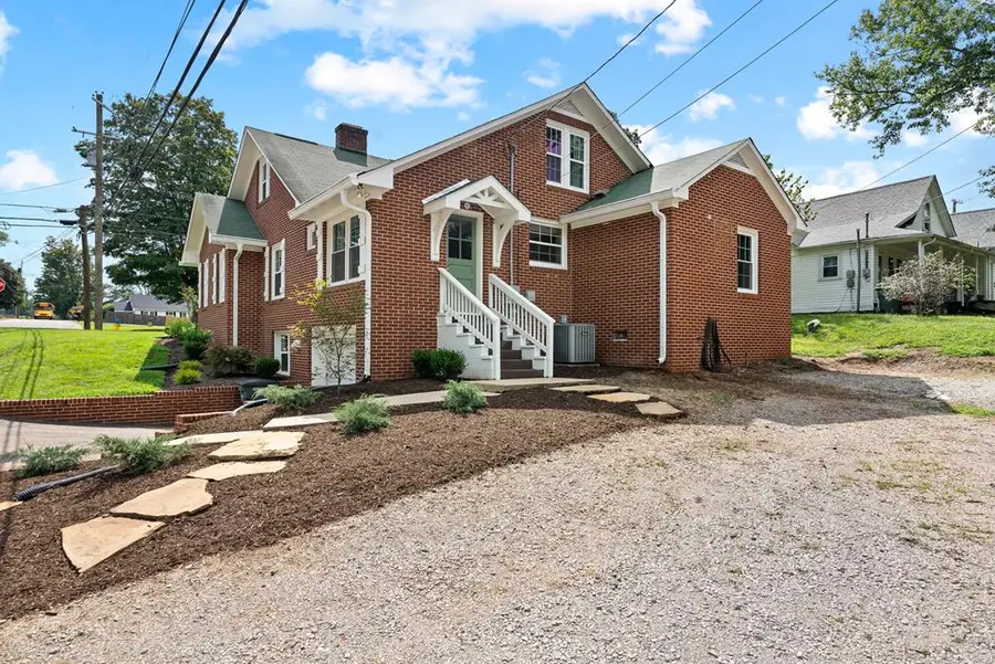 316 Gaines, Sparta, TN 38583 - Image #2