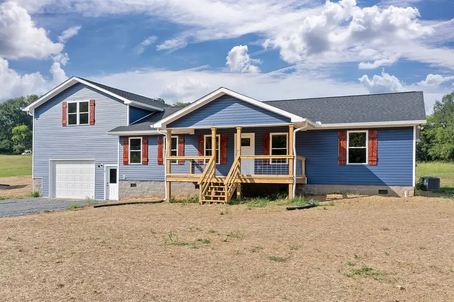 364 Salt Lick Creek Rd, Pleasant Shade, TN 37145 - Image #2