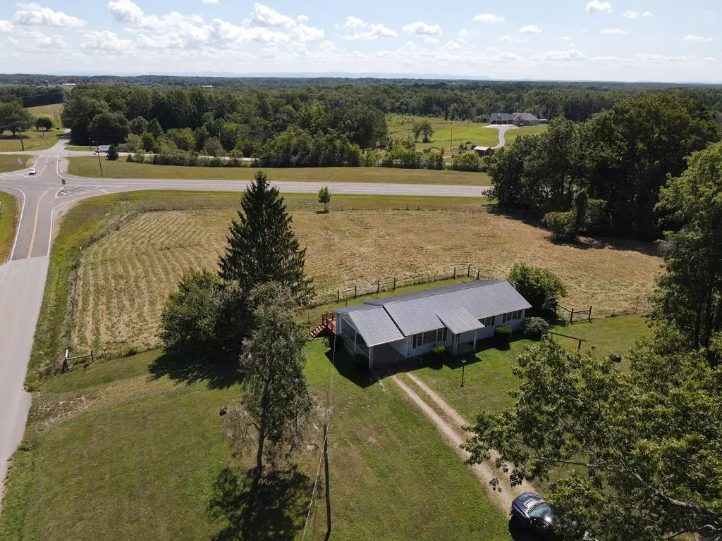 101 N Alf Threet Rd, Jamestown, TN 38556 - Image #1