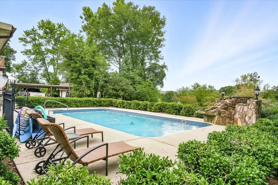 548 Turntable Road, Sparta, TN 38583 - Image #2