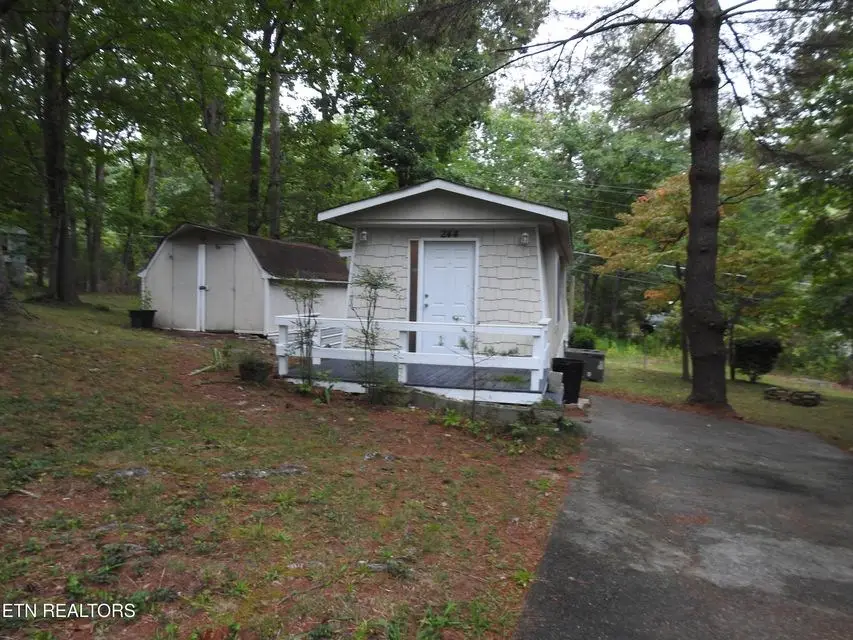 244 Rugby Rd, Crossville, TN 38558-6347 - Image #2