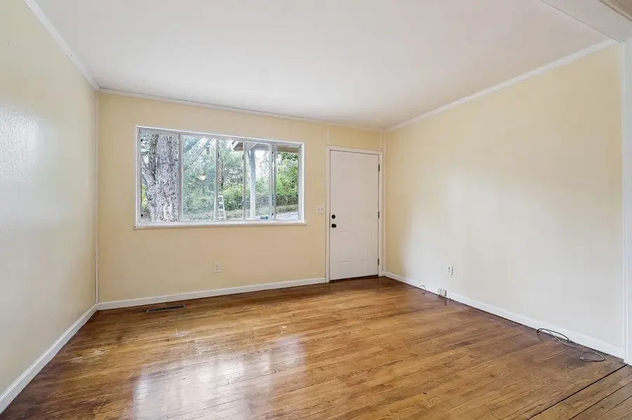 135 Young Mill Ln, Cookeville, TN 38501 - Image #2