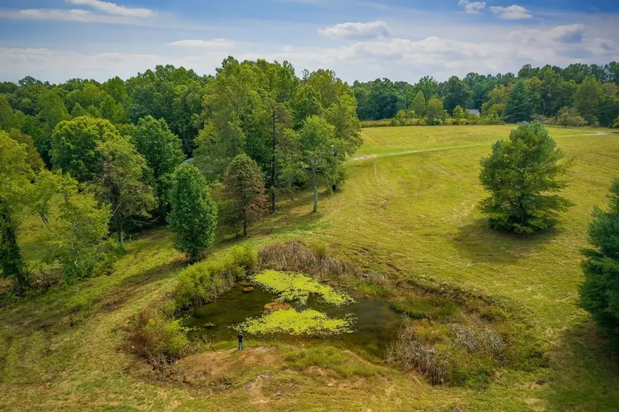 229 Craig Road, Monterey, TN 38574 - Image #2