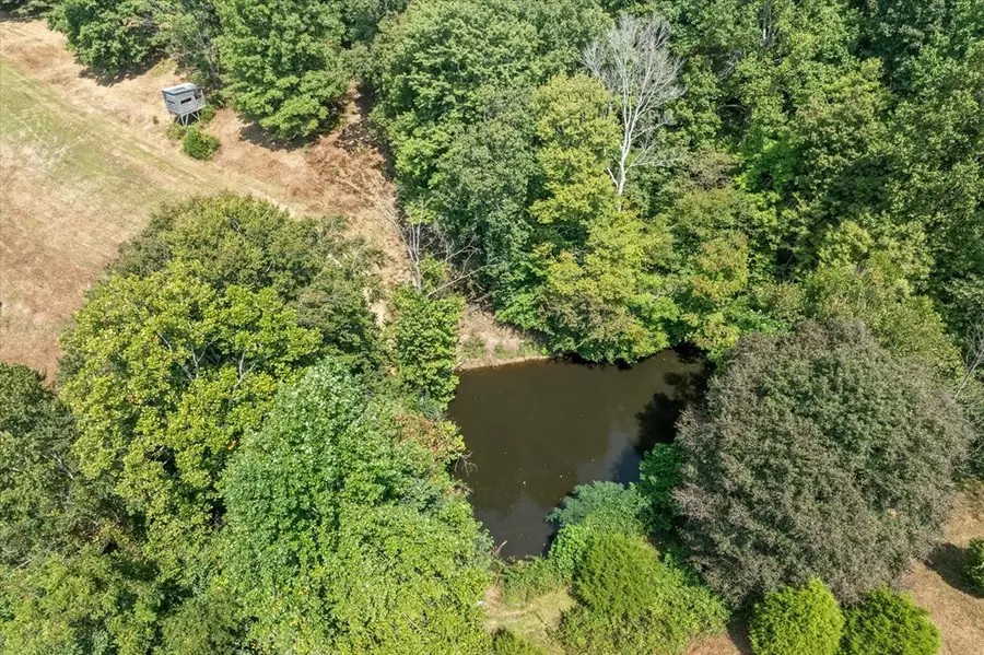 225 Richardson Ln, Gainesboro, TN 38562 - Image #3