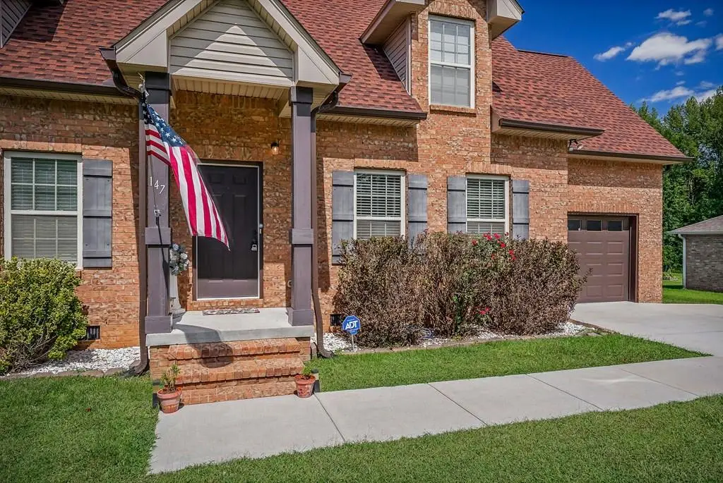 147 Bobwhite Dr, Sparta, TN 38583 - Image #1