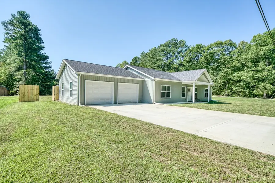 419 Adams Street, Sparta, TN 38583 - Image #2