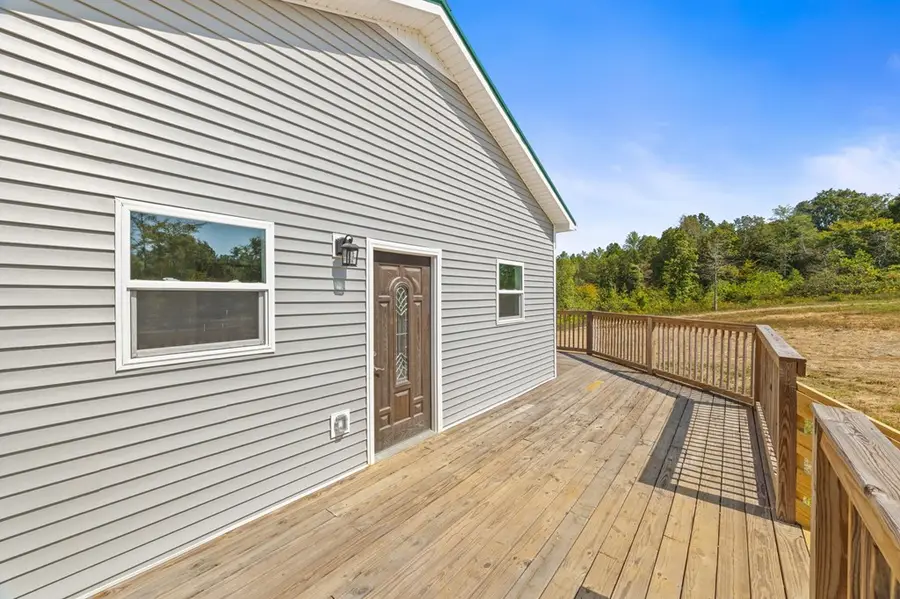 731 New Hope Road, Hilham, TN 38568 - Image #3