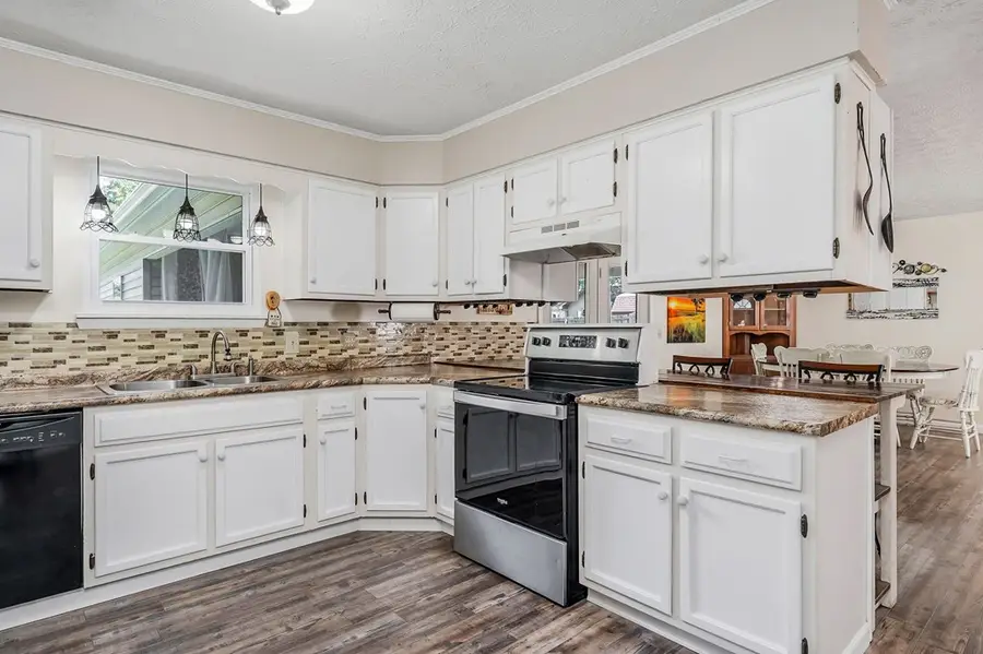 3382 Norfolk Dr, Cookeville, TN 38506 - Image #3