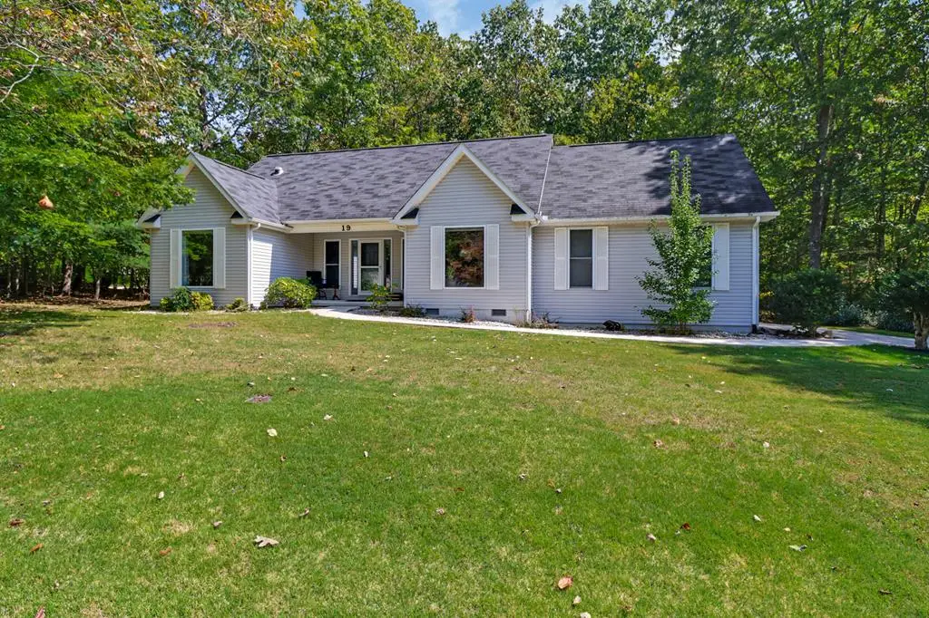 19 Trafalgar Lane, Crossville, TN 38558 - Image #1