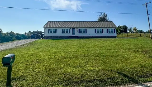 2211 N Lick Creek Rd, Byrdstown, TN 38549 - Image #2