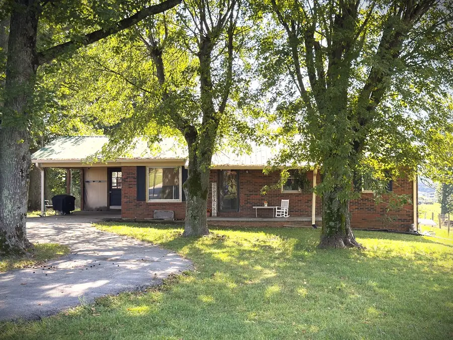 166 Gray Lane, Allons, TN 38541 - Image #2