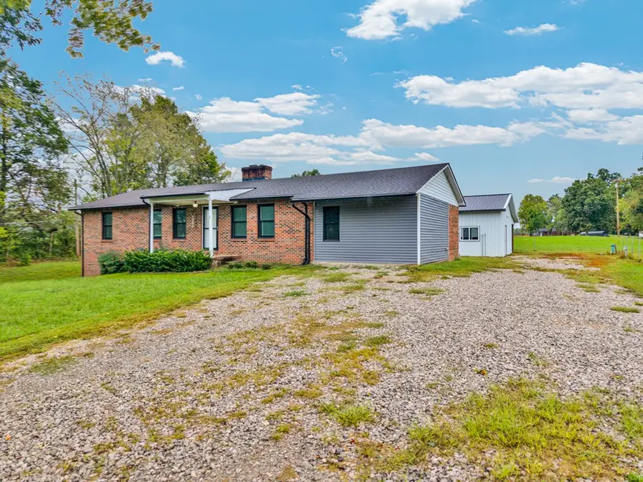 13276 Old Baxter Rd, Silver Point, TN 38582 - Image #3