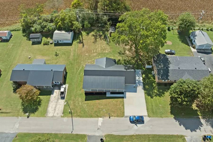 808 Riverside Circle, Celina, TN 38551 - Image #2