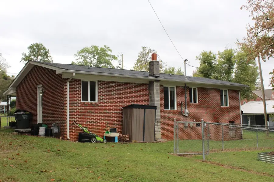 27 Oak Street, Sparta, TN 38583 - Image #3