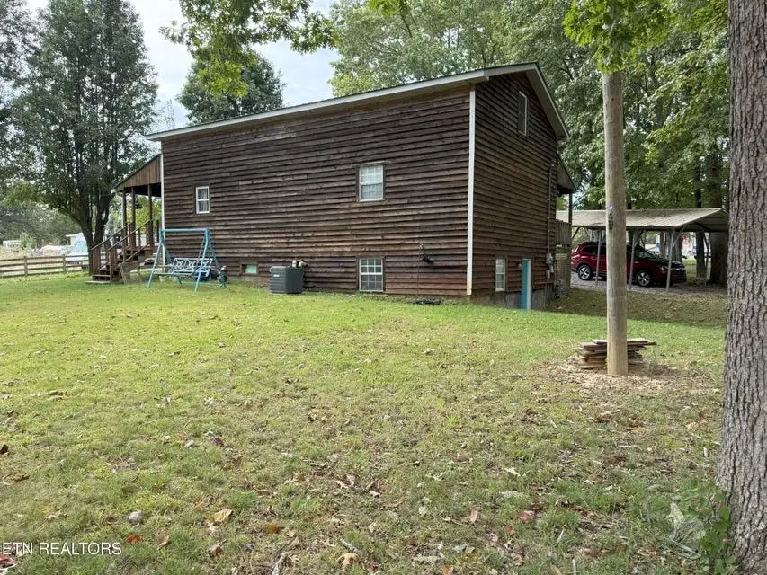 6105 S York Hwy, Clarkrange, TN 38553-5147 - Image #2