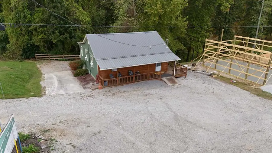 228 Bill Hunter Rd, Celina, TN 38551 - Image #3