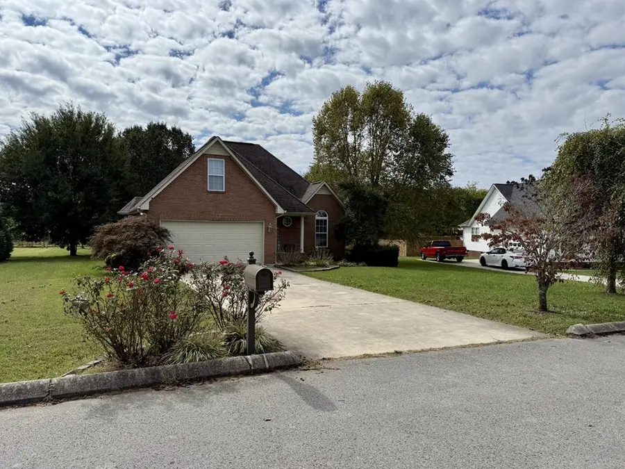 125 Maple Ridge Ct., McMinnville, TN 37110 - Image #2