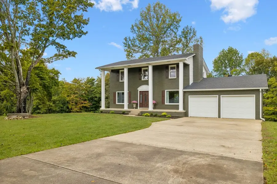 213 Pea Ridge Road, Elmwood, TN 38560 - Image #2