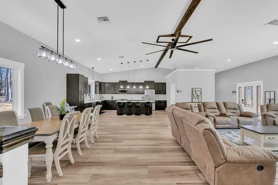 97 W Bluff Rd, Pikeville, TN 37367 - Image #2