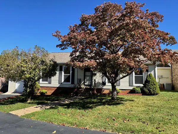 34 Hampton Square, CROSSVILLE, TN 38555