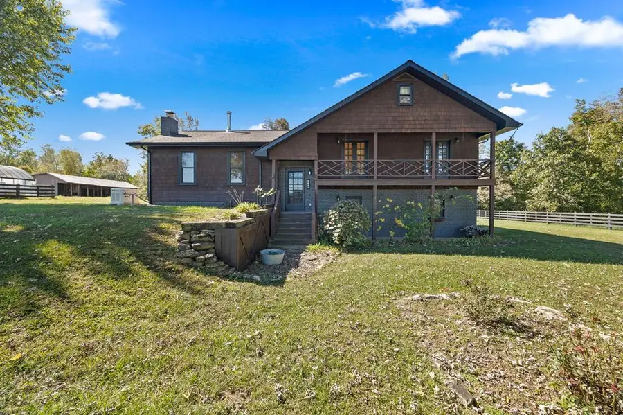 5091 Turney Groce Rd, Byrdstown, TN 38549 - Image #2