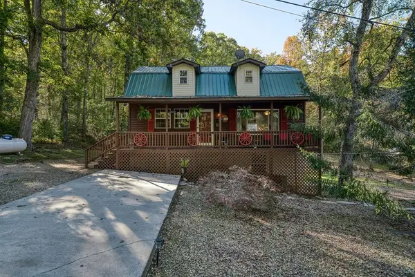 279 Siever Rd, CROSSVILLE, TN 38572-1920