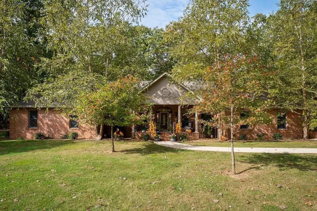 708 Low Gap Rd, Sparta, TN 38583 - Image #1