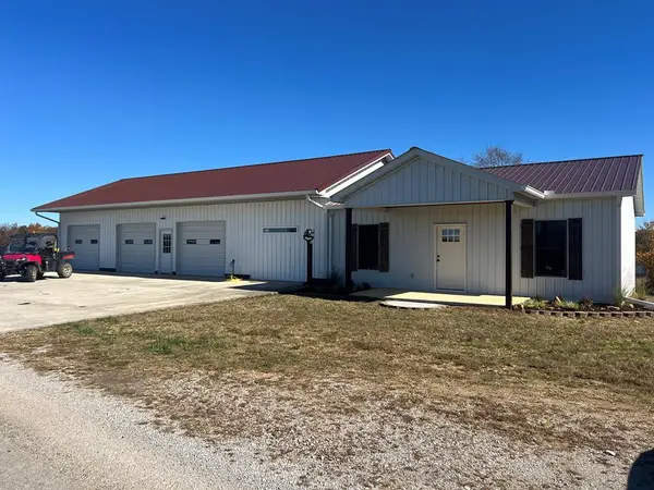 228 Thompson Circle, Byrdstown, TN 38549