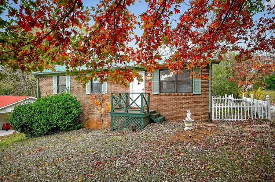 3382 Dietz Dr, Cookeville, TN 38506 - Image #2