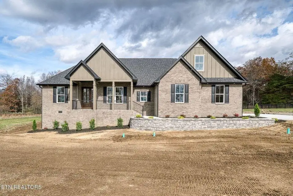 279 Catoosa Ridge Drive, Crossville, TN 38571 - Image #1