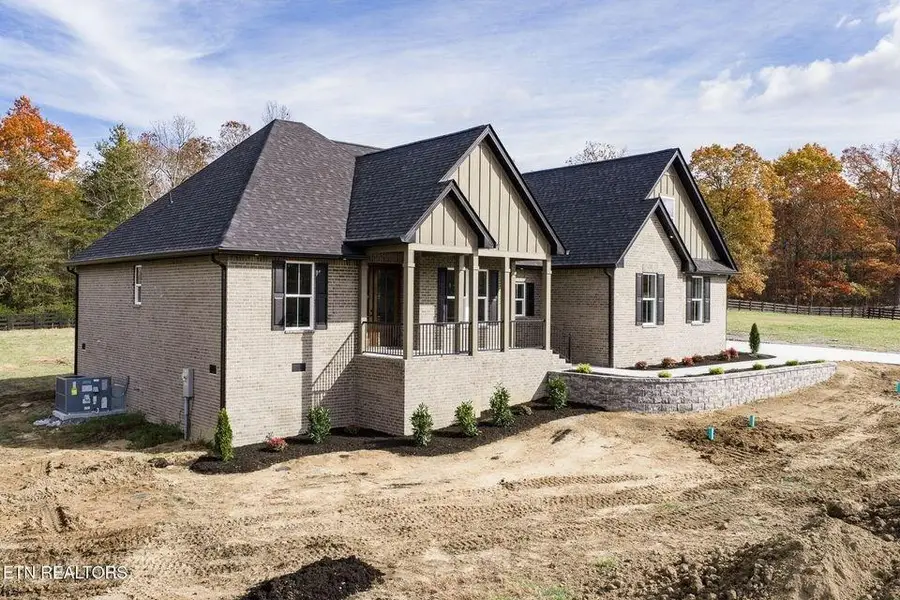 279 Catoosa Ridge Drive, Crossville, TN 38571 - Image #2