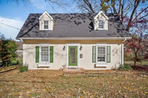 816 Peach Dr., LIVINGSTON, TN 38570