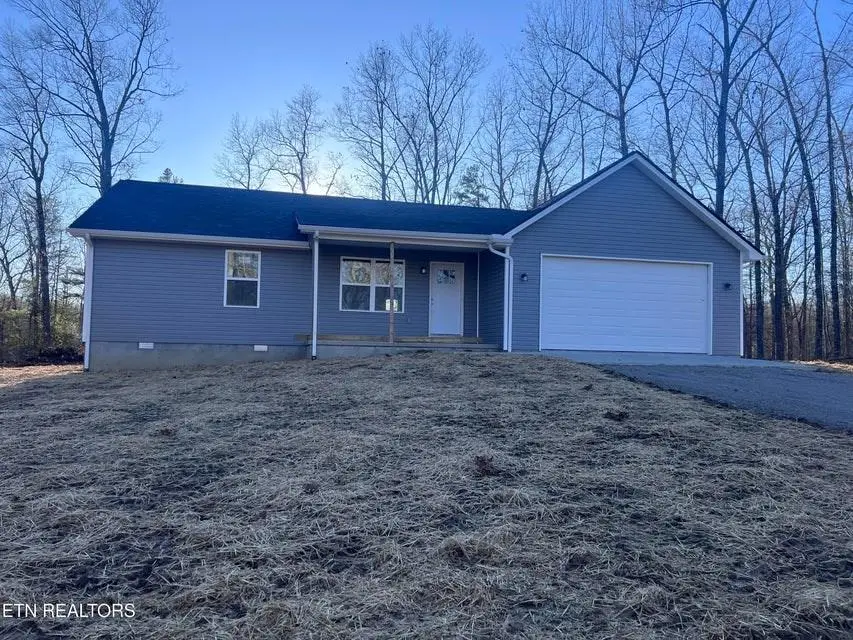 512 St. Anthony Dr, Jamestown, TN 38556 - Image #1