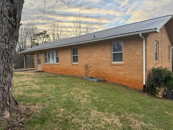 351 Forest Circle, SPARTA, TN 38583