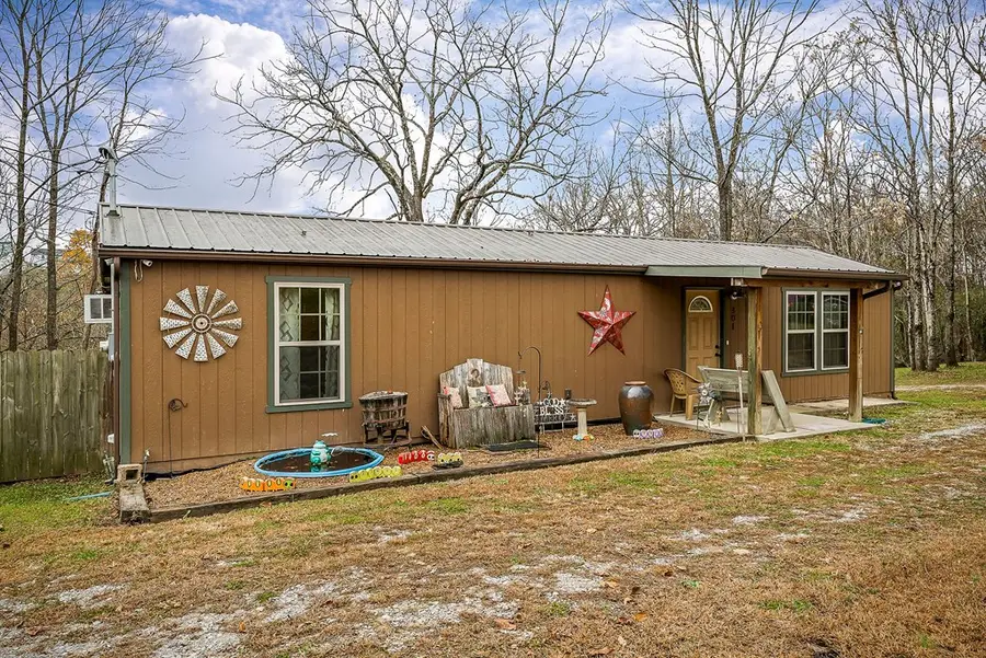 301 W Everett St, Sparta, TN 38583 - Image #3