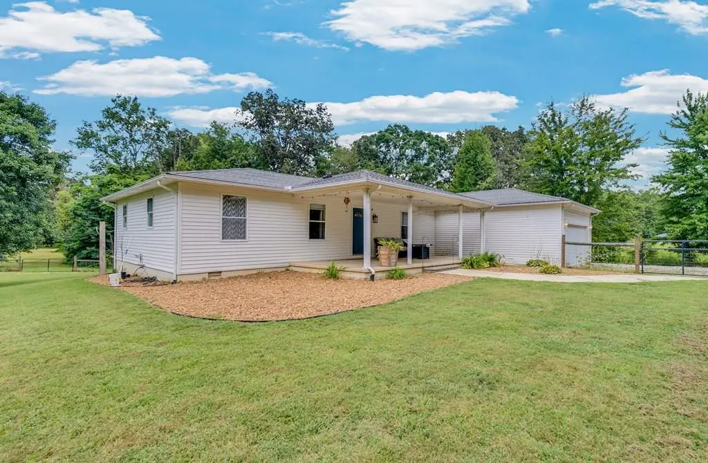 132 Judd Ln, Cookeville, TN 38501 - Image #1