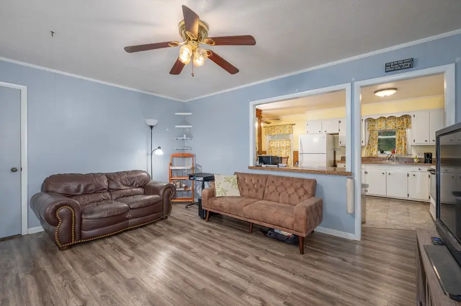 4428 Jennings Creek Hwy, Whitleyville, TN 38588 - #2