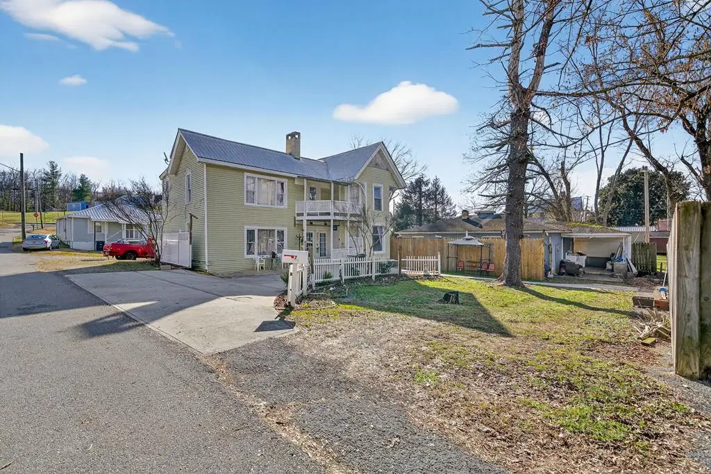 7 Marshall Street, Sparta, TN 38583 - #1