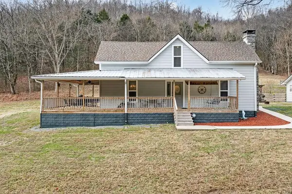390 Taylor Hollow Ln, GAINESBORO, TN 38562-5312
